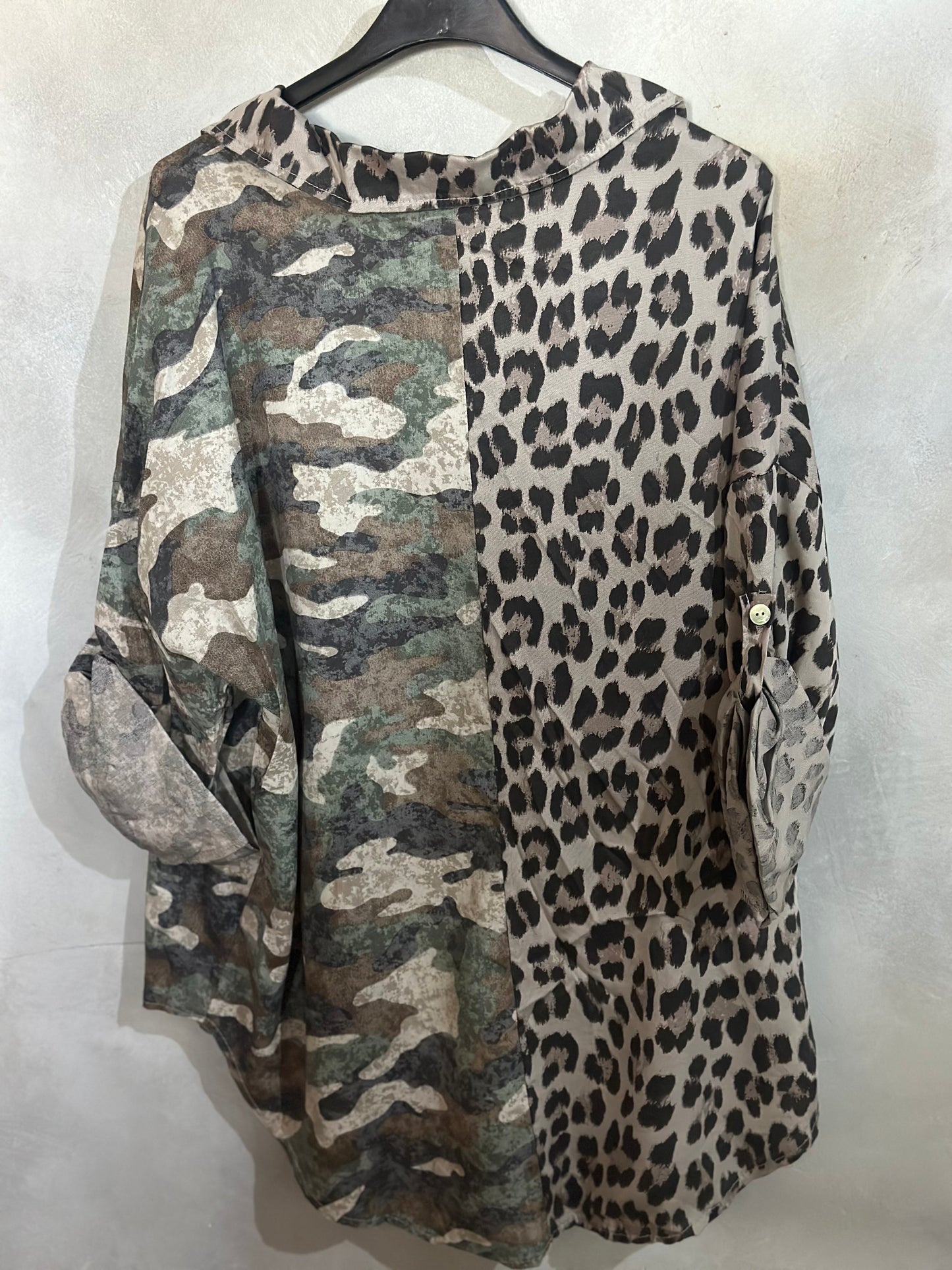 Wild Camo Blouse Taupe