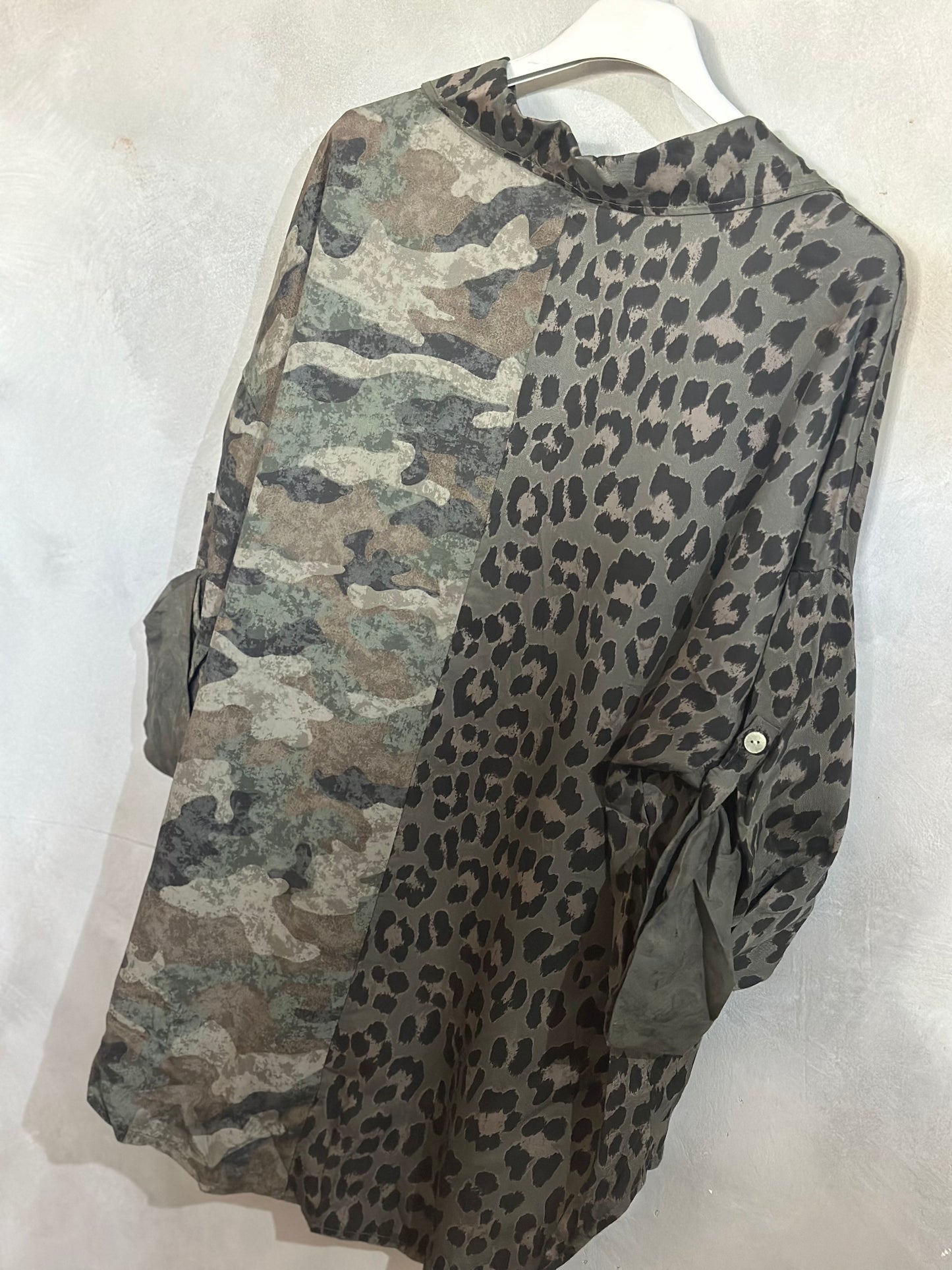 Wild Camo Blouse Khaki