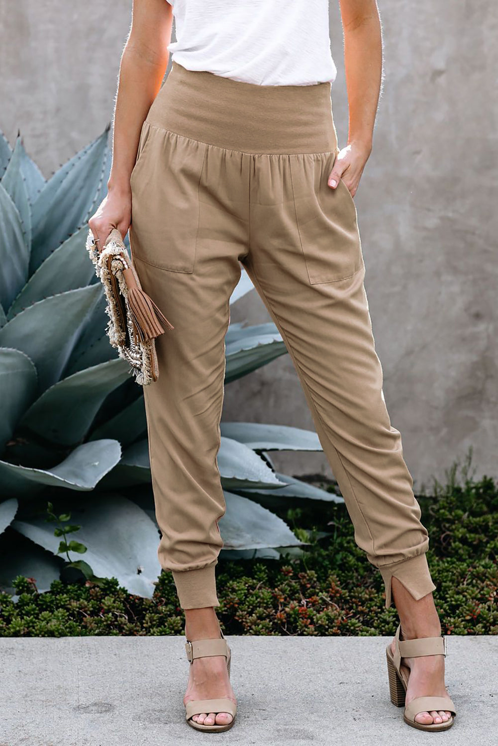 Nude Pocketed Pants