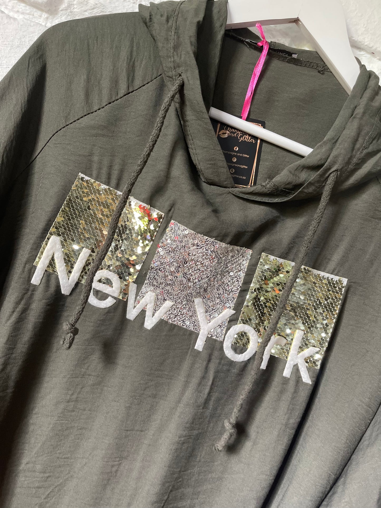 SEQUIN NEW YORK BLOUSE