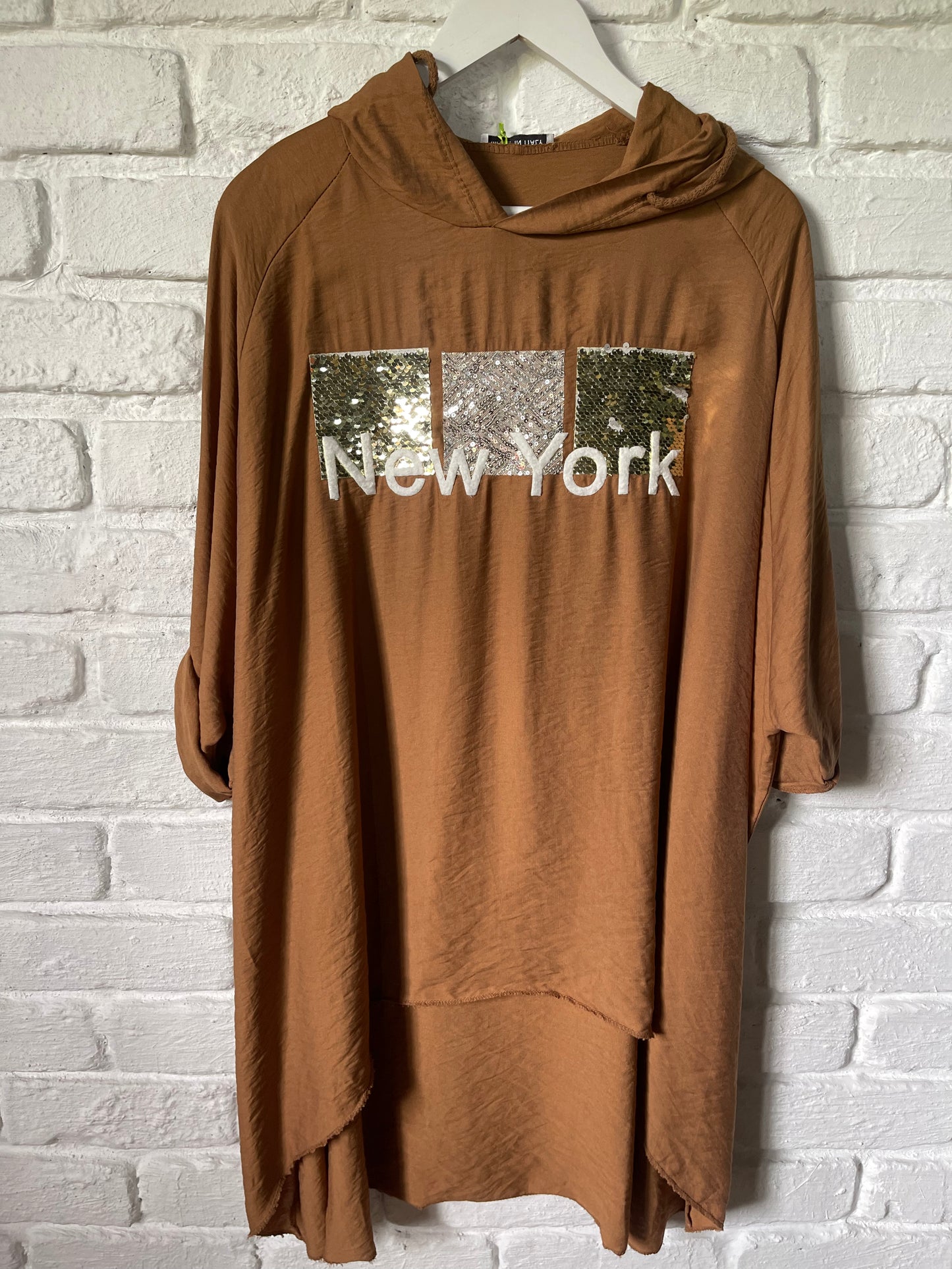 SEQUIN NEW YORK BLOUSE